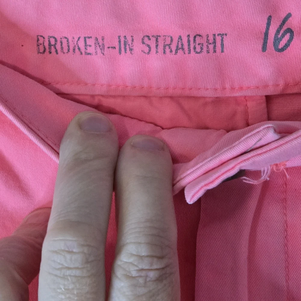 GAP Neon Pink Khakis - Picture 3 of 4